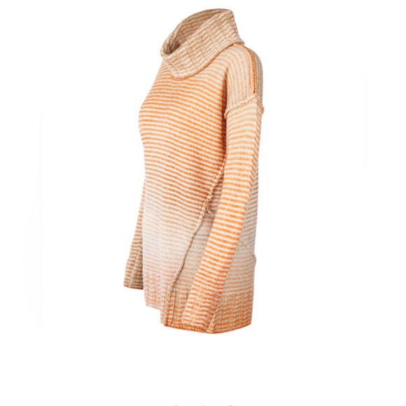 Cabi Ombré sweater - Picture 2 of 4